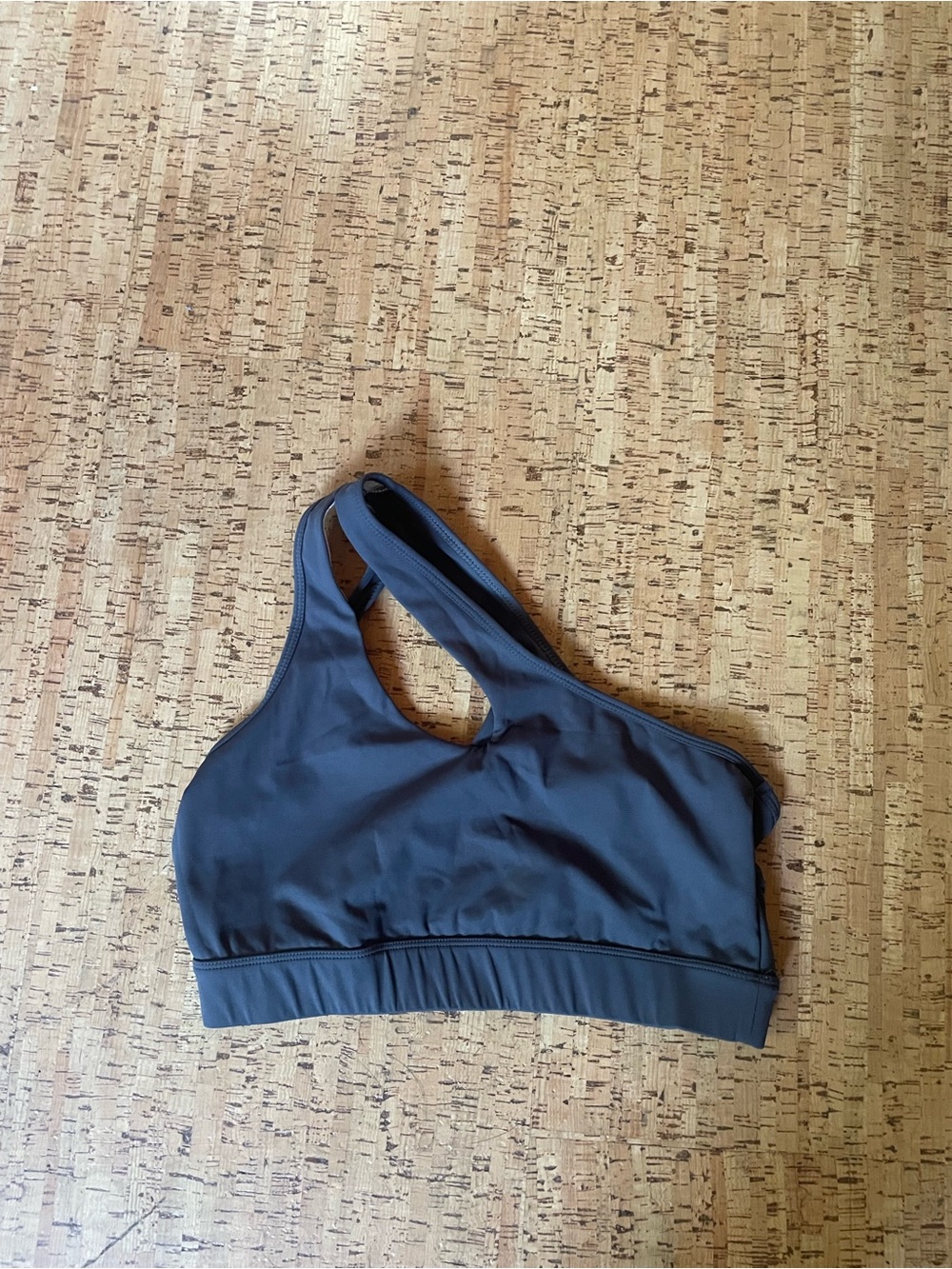 Asymmetric One-Shoulder Sports Bra in Charcoal